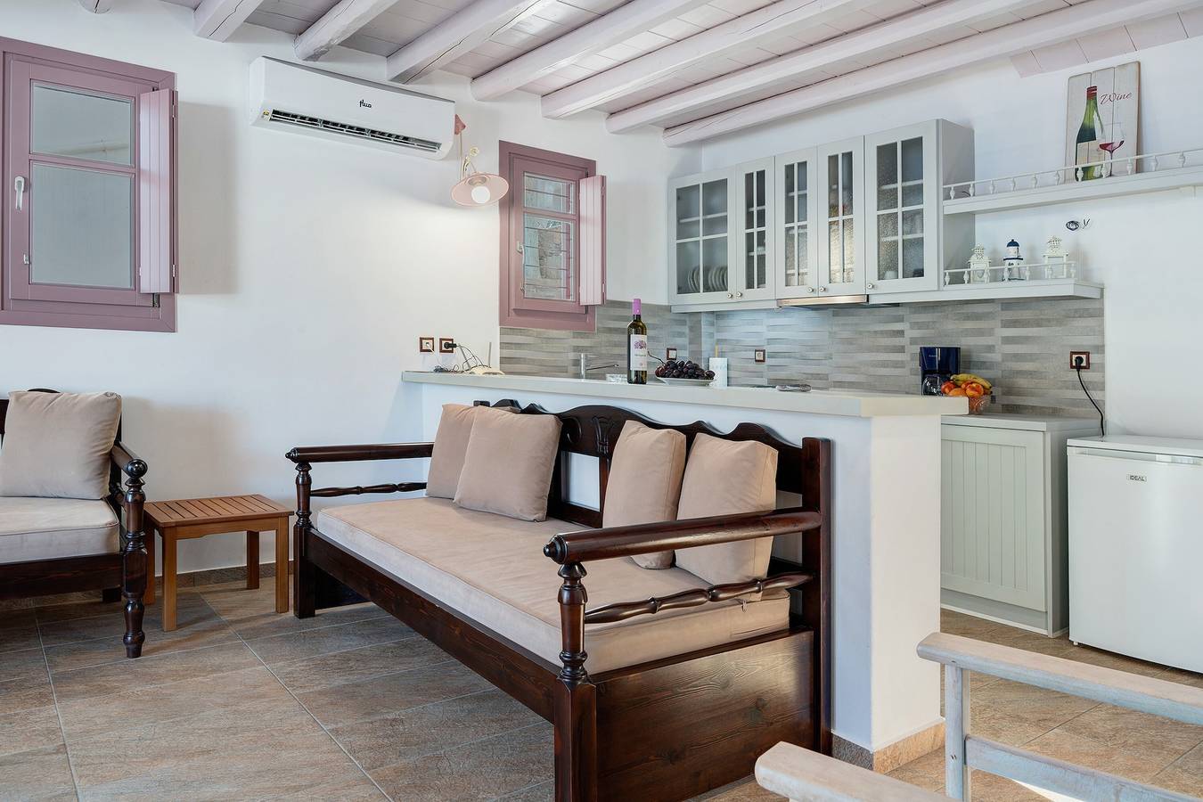 Appartement entier, Appartement 'Nicolas House 2' avec vue sur la mer, terrasse privée et climatisation in Amorgos