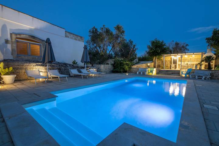 Casa vacanza per 7 persone, con Balcone/Terrazza e Terrazza nonché Panorama a Poggiardo