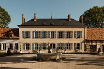 Cottage pour 18 personnes, avec piscine et vue ainsi que jardin et sauna dans Vexin-sur-Epte