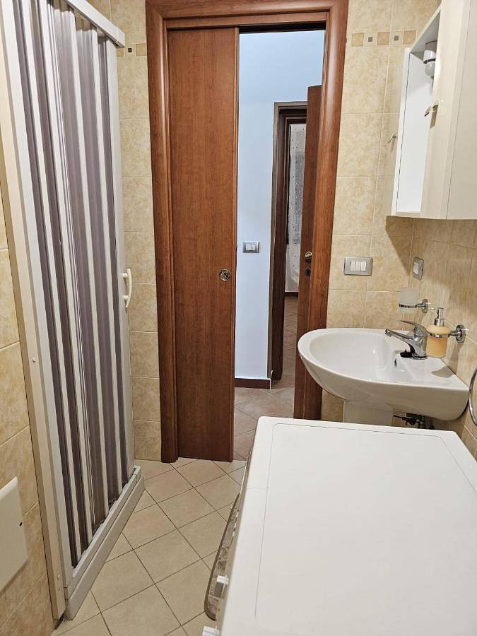 Gîte pour 4 personnes, avec balcon et vue dans Gallico Marina - 2