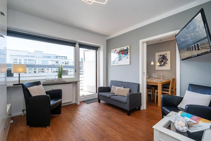 Ganze Wohnung, Gemütliches und strandnahes App. mit Westbalkon, Pkw-Stellplatz, WLAN. in Westerland, Sylt (Gemeinde)