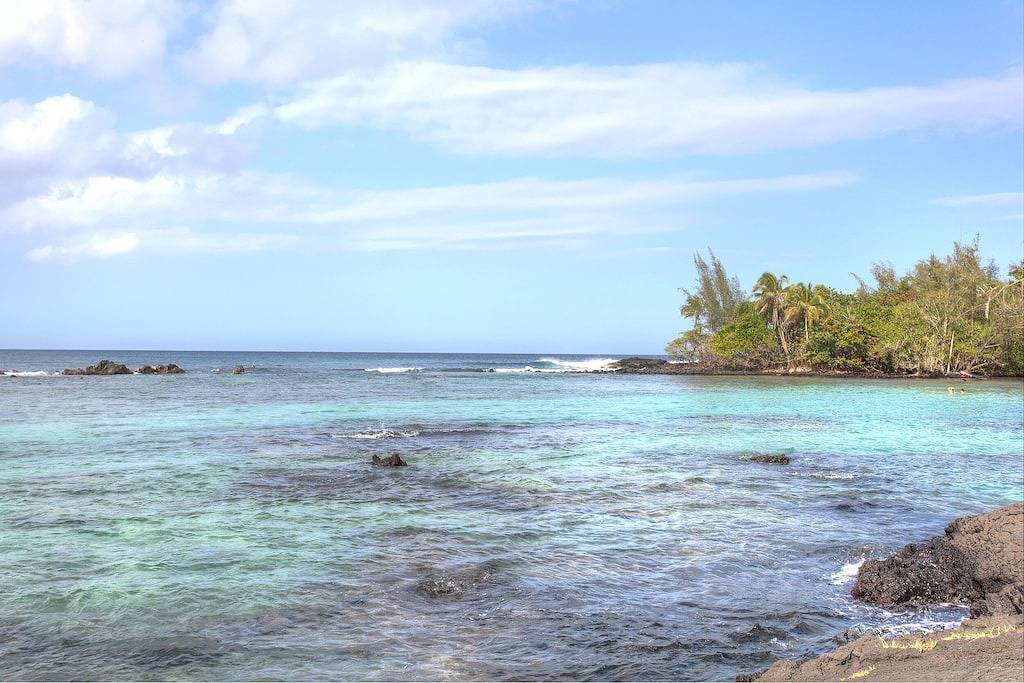 Ganze Wohnung, Maluhia Kahakai - Mauna Loa Ufer # 111 in Keaukaha, Hilo
