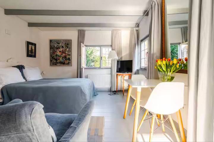 Casa unifamiliar con piscina en zona natural protegida in Bestuur Regio Utrecht