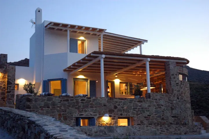 Chalet para 8 personas, con vistas además de jardín y terraza - 1
