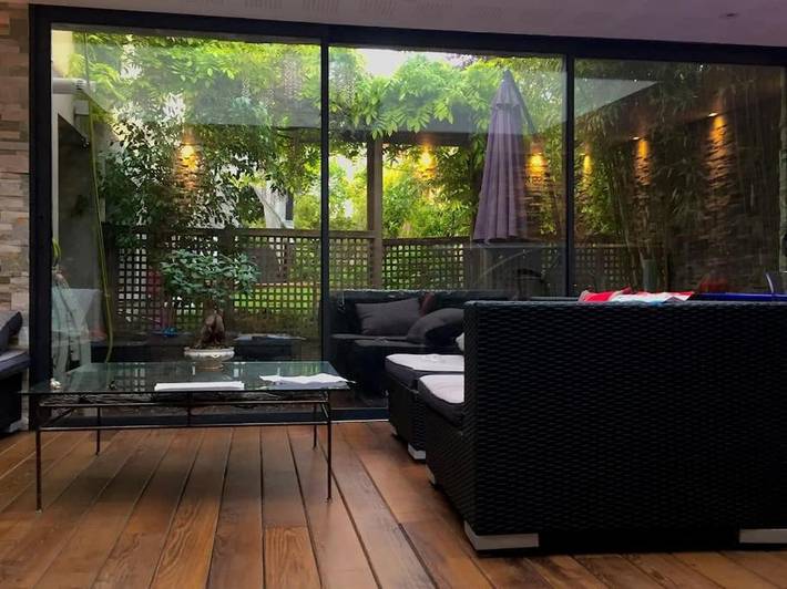 Location de vacances pour 10 personnes, avec jardin ainsi que jacuzzi et piscine à Vanves - 2