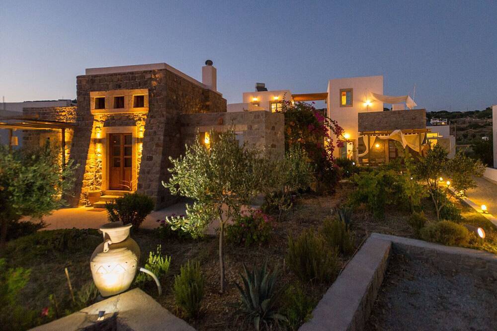 Apartamento entero, Casa de las Cícladas: confidencialidad se encuentra a 10 minutos a pie del centro in Skala (Patmos), Archipiélago del Dodecaneso