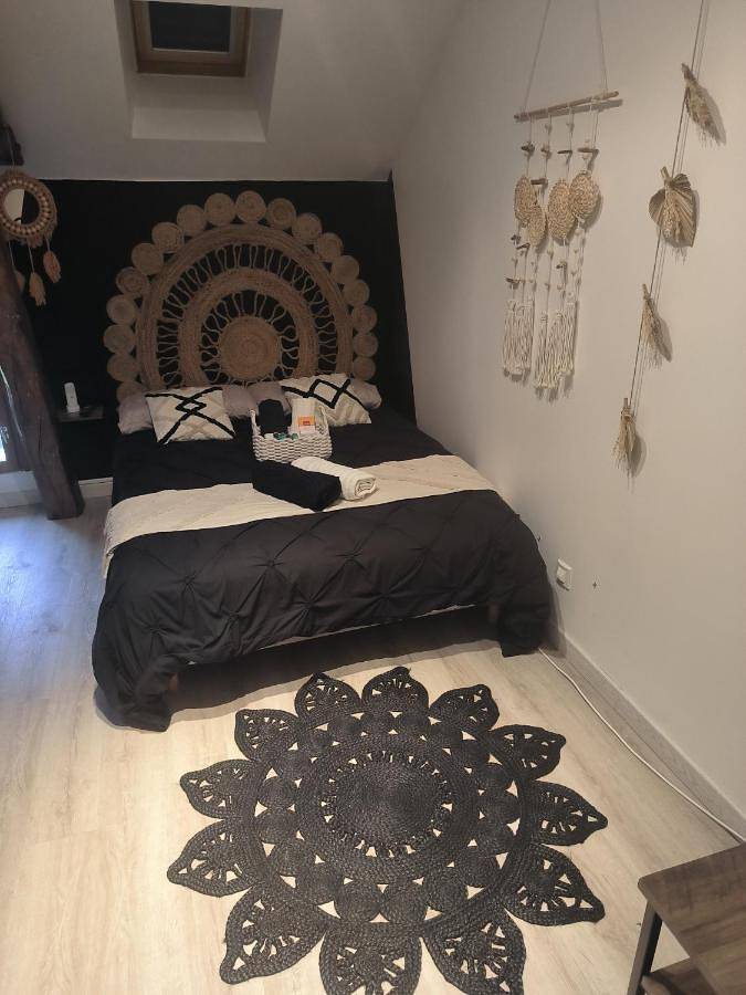 Camping pour 2 personnes, avec terrasse et jardin dans l' Aube - 2