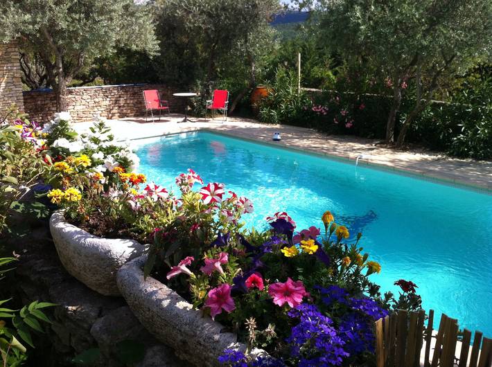 Gîte pour 6 personnes, avec piscine dans Colorado provençal - 2