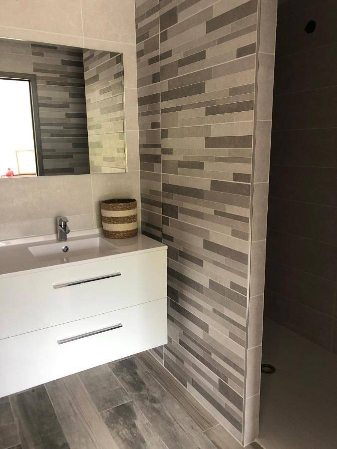 Location de vacances pour 3 personnes, avec vue et jardin à Chindrieux - 2