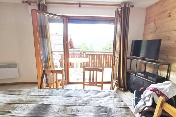 Gîte pour 6 personnes, avec vue et terrasse, animaux acceptés à Oz - 4