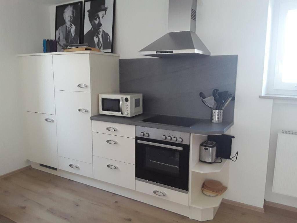Ganze Wohnung, Freundliche Ferienwohnung mit großer Terasse in Aichstetten, Region Bodensee-Oberschwaben