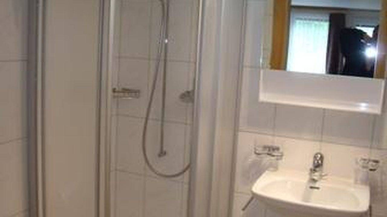 Ganze Ferienwohnung, Ferienwohnung für 2 Personen (30 m²) in Frutigen in Frutigen, Frutigen - Lenk - Adelboden