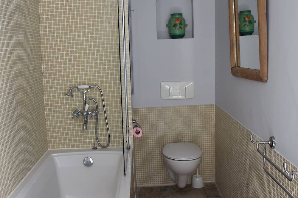 Entire apartment, Alizé - Luxury apartment 5 people in Barjac, Alès region