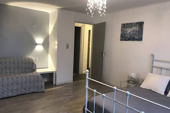Warm, spacious house in the countryside between Metz and Nancy. in Coin-sur-Seille, Metz Region