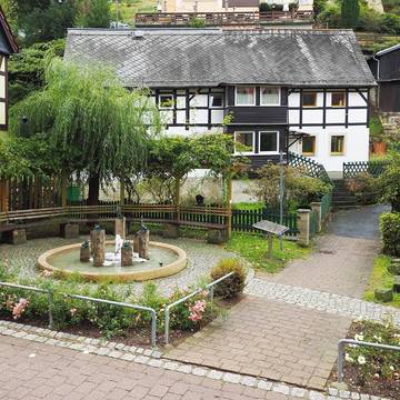 Ferienwohnung für 11 Personen, mit Garten und Ausblick in Rathen