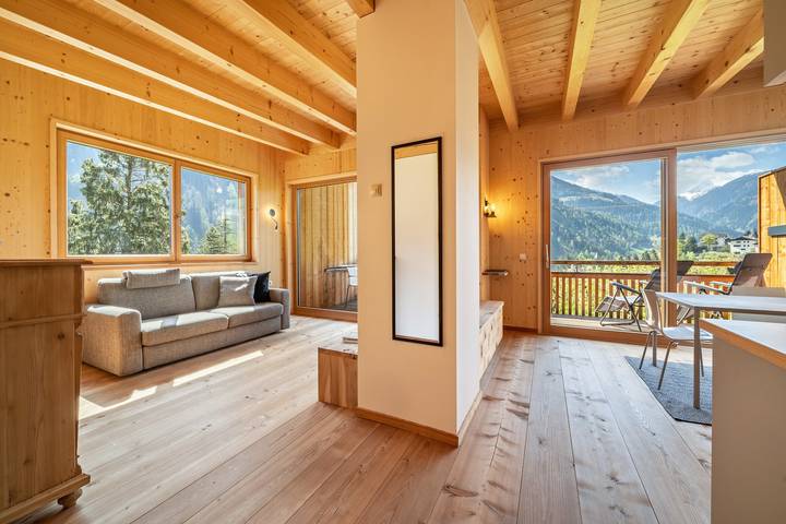 Entire apartment, Mayrhof im Kirschengarten Apartment with Mountain View & Balcony in San Pancrazio, Ortler Alps