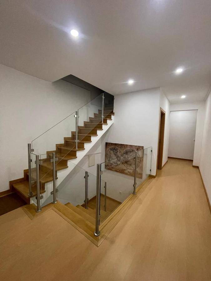 Gîte pour 9 personnes, avec balcon dans Miranda do Corvo - 3