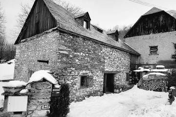 Gîte pour 10 personnes, avec terrasse à Estarvielle