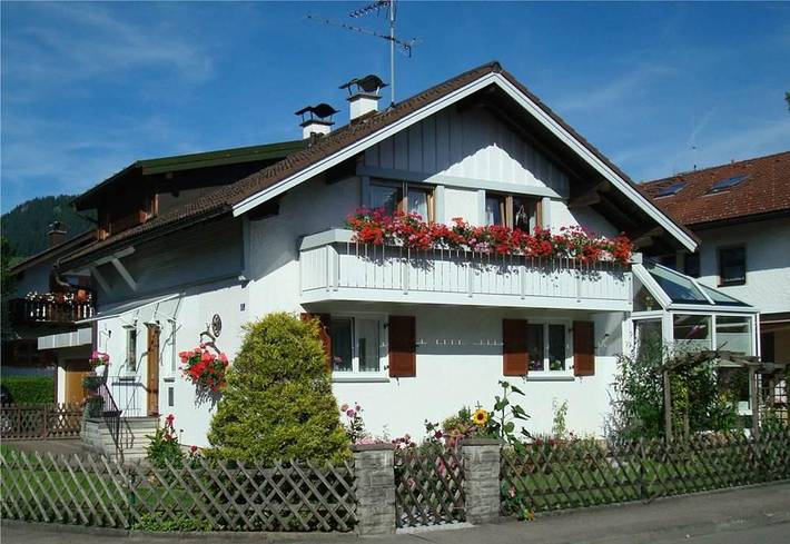 Ferienwohnung für 5 Personen, mit Balkon und Terrasse in Sonthofen