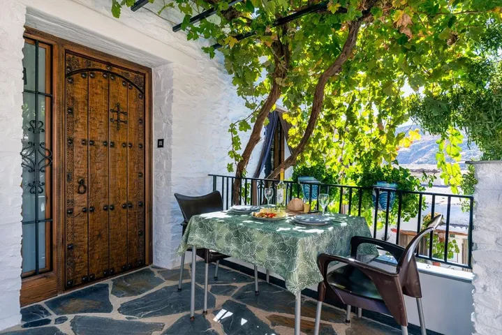 Apartamento de vacaciones para 2 personas, con vistas y terraza - 1