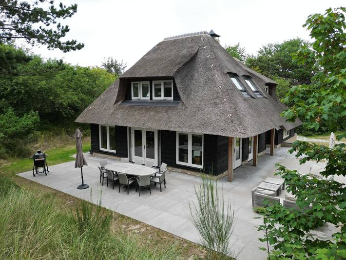 Ferienhaus für 10 Personen, mit Balkon/Terrasse und Terrasse sowie Garten auf Ameland - 3