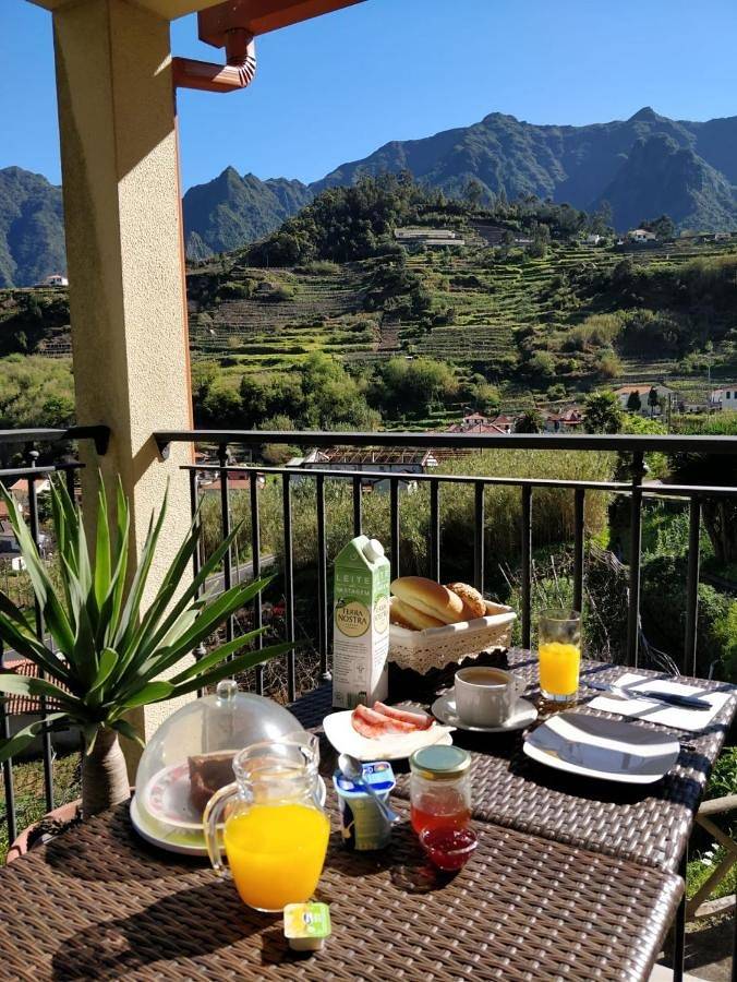 Maison d’hôte pour 12 personnes, avec vue et jardin, adapté aux familles sur l' Île de Madère - 2