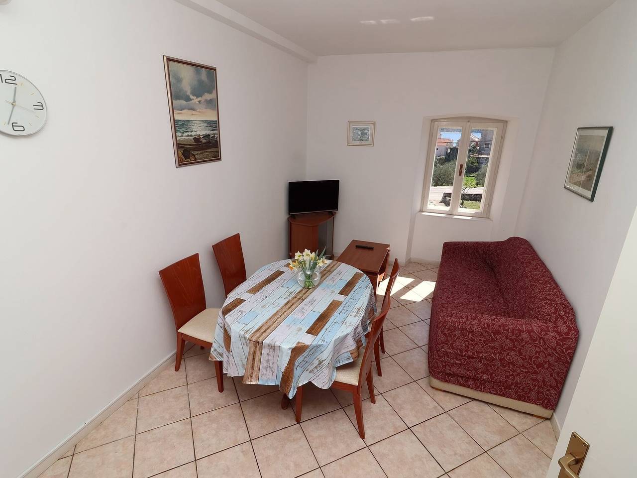 Entire apartment, Apartment Lepur Slano - Two-Bedroom Apartment with Terrace in Slano, Dubrovnik-Neretva