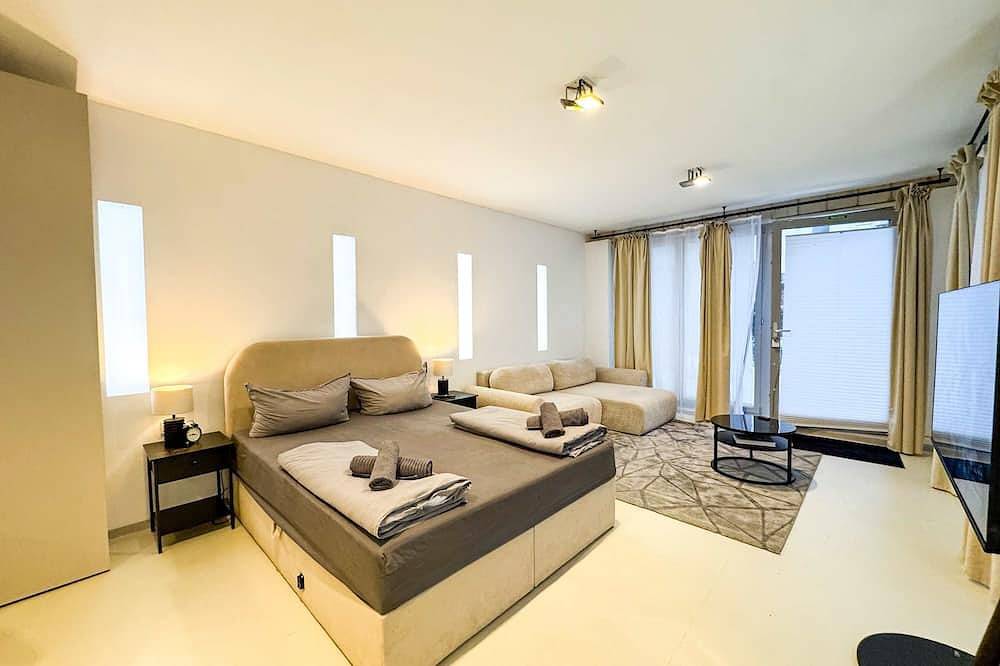 Ganze Wohnung, Remise Studio Apartment - Top Lage nahe Messe in Charlottenburg Berlin, Berlin