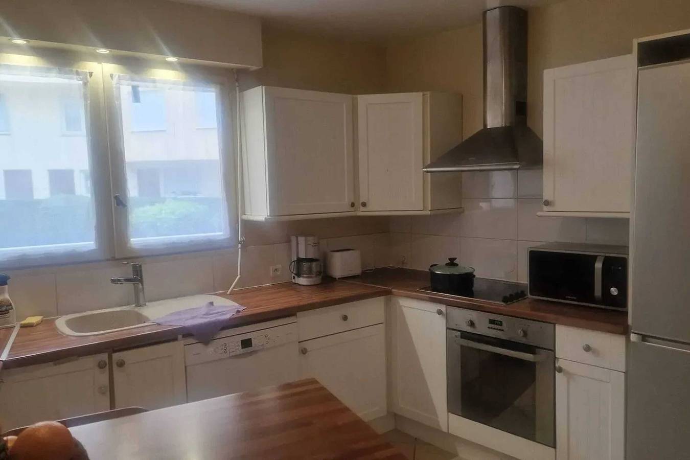 Apartamento entero, Apartamento espacioso en Vaujours, vista al jardín in Vaujours, Sena-Saint Denis