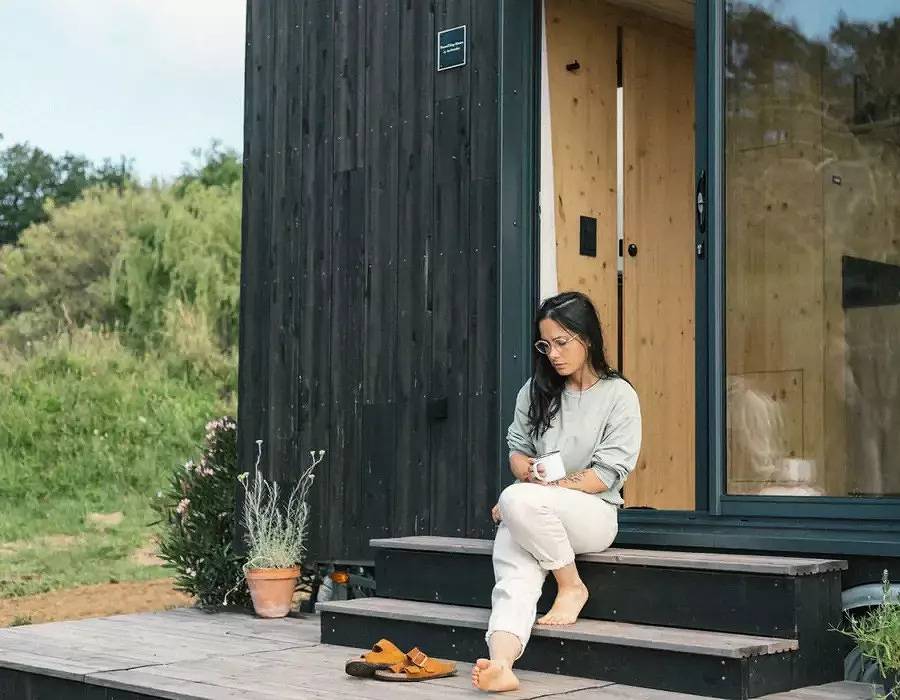 Appartement entier, Tiny House près des chevaux en Bourgogne, à 1H50 de Lyon in Franxault, Région de Beaune