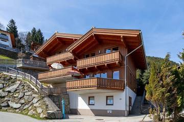 Chalet für 10 Personen, mit Balkon in Hippach