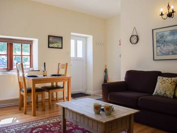 Cottage for 2 People in Carmarthenshire, South-Wales, Photo 3