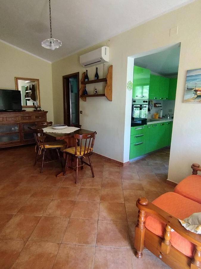 Location de vacances pour 4 personnes, avec jardin dans Portixeddu - 2