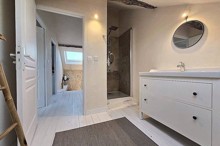 Gîte pour 4 personnes, avec piscine à Bourrou - 4