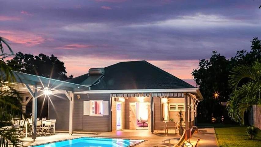 Apartamento de vacaciones para 7 personas, con piscina y jardín - 1