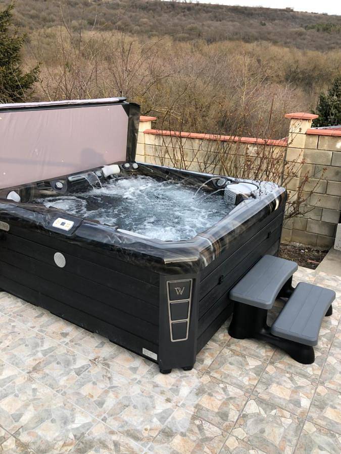 Maison d’hôte pour 15 personnes, avec jacuzzi ainsi que piscine et jardin en Bulgarie - 2