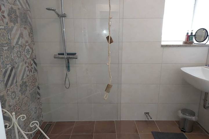 Ferienwohnung für 6 Personen, mit Balkon und Garten - 1