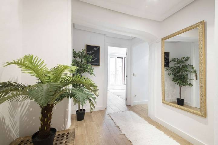 Vacation rental for 2 people, with Balcony in San Sebastian