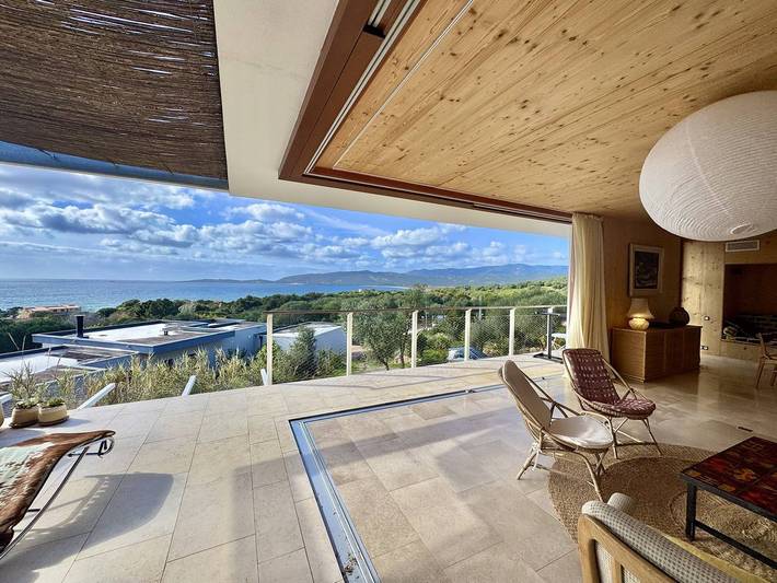 Location de vacances pour 8 personnes, avec jardin dans Plage de Scodi-Neri - 3