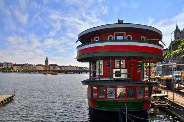 Bateau, avec Terrasse à Stockholm