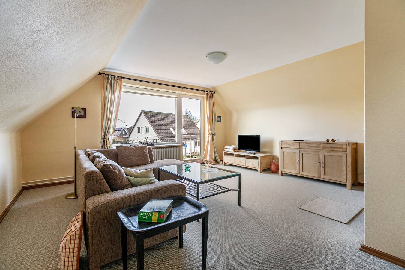 Ganze Wohnung, Gemütliche Ferienwohnung in Marne mit Balkon und Wlan in Marne, Nordseeküste