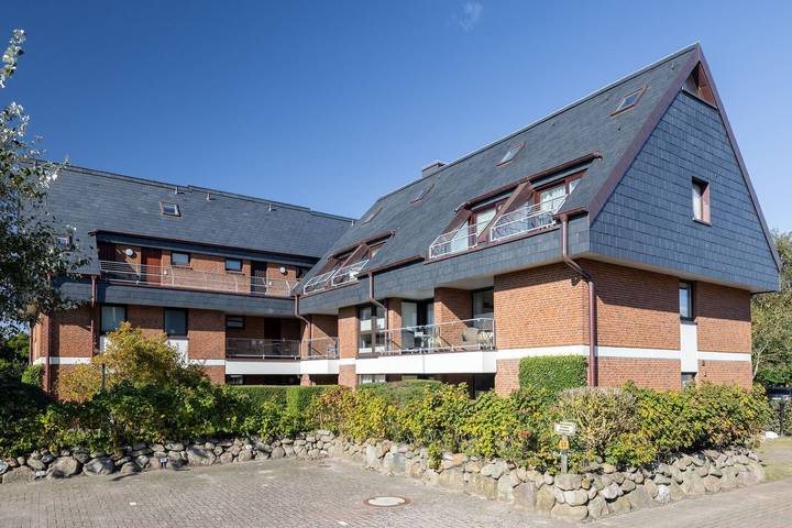Ganze Wohnung, Komfort und kleiner Dorfteichblick. in Nordfriesische Inseln (Schleswig-Holstein) (Schleswig-Holstein), Wenningstedt