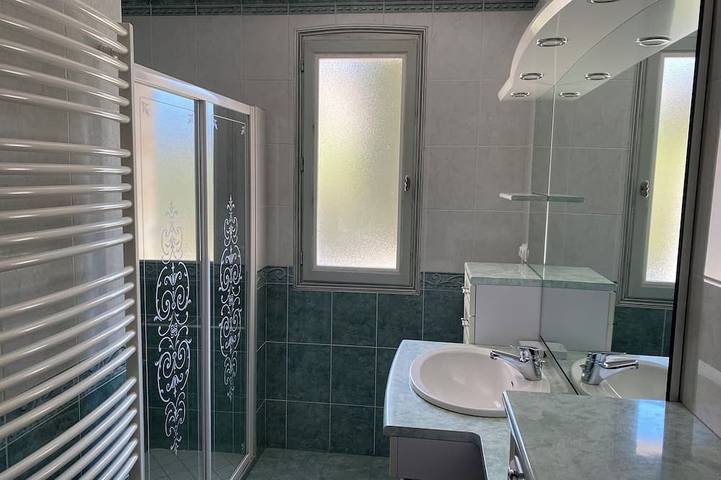 Location de vacances pour 6 personnes, animaux acceptés à Volonne - 4