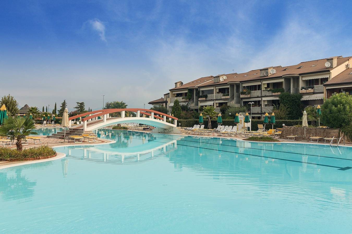 Ganze Wohnung, Apartment „Al Galletto“ mit Gemeinschaftspool, Wlan und Klimaanlage in Rivoltella del Garda, Desenzano del Garda