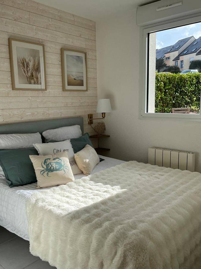 Gîte pour 2 personnes, avec Terrasse et Jardin dans Plage Sables Blancs