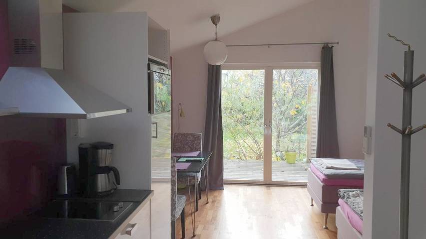 Ferienwohnung für 2 Personen, mit Terrasse und Garten sowie Ausblick in Lund