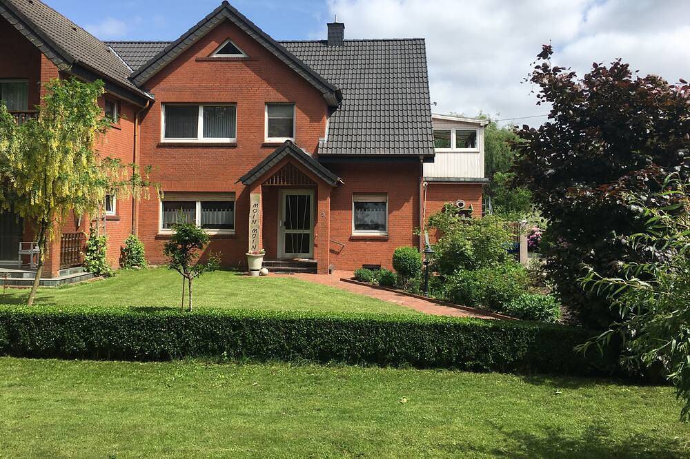 Ferienwohnung Bohse am Wald, Alleinlage, Badesee in der Nähe. 01520 3904442