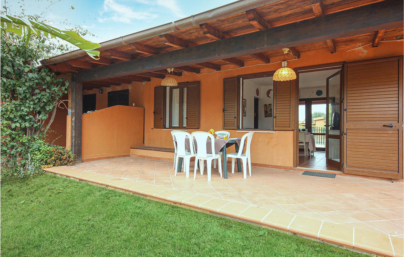 A 100 m dalla spiaggia di Costa Rei - AC, WiFi, Letto matrimoniale e giardino in Costa Rei, Muravera