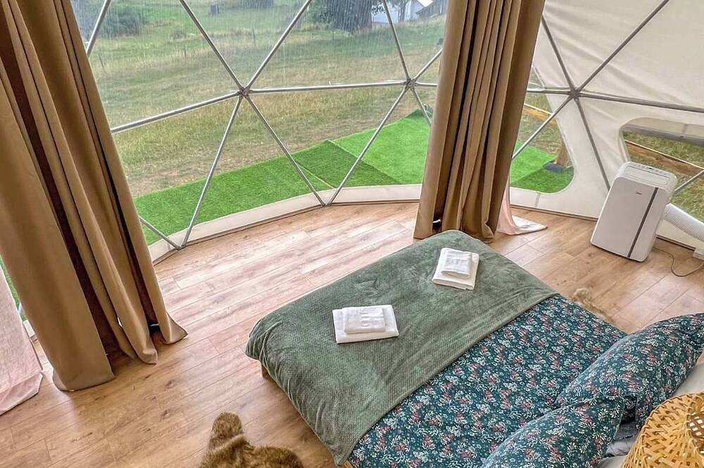 Cozy glamping  in heart of National park Durmitor with private Hot Tube in Durmitor Nationalpark