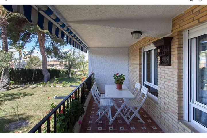 Ferienwohnung für 6 Personen, mit Pool und Terrasse sowie Garten - 1